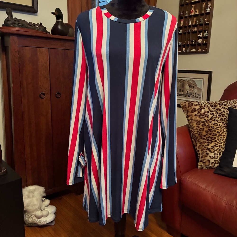 "BCBGeneration"  M, swing style dress, like new